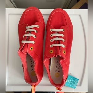 Vionic Beach Pismo Casual Sneaker NWT